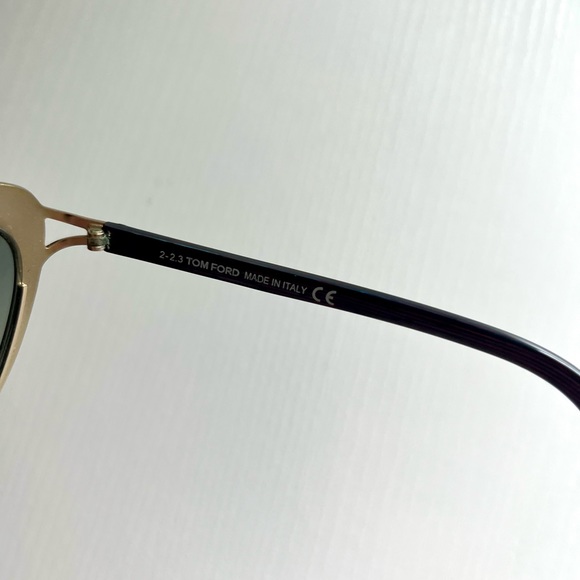 Tom Ford Daria TF 321 Sunglasses - Black - Picture 9 of 11